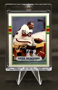 1989 Topps - Ozzie Newsome #151 - Hand Signed Auto - Picture 1 of 4