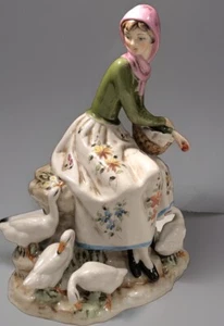 Salvador Mallol Porcelain Figurine Beautiful Vintage Spain - Picture 1 of 24
