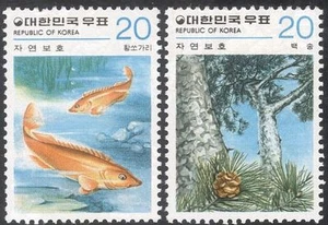 Korea 1979 Fish/Pine Tree/Plants/Nature Conservation/Wildlife 2v set (n27362) - Picture 1 of 1