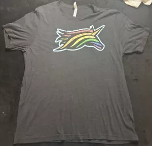 BELLA CANVAS GIRAFFE T-SHIRT SIZE 2XL GREY/BLACK RAINBOW PRINTED KN - Picture 1 of 3