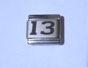 9mm Dijes Italianos L44 13TH 13 Cumpleaños Aniversario Se Adapta a Pulsera Talla Clásica - Imagen 1 de 1