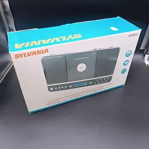 Vintage Sylvania Stereo AM/FM Radio CD Sveglia SRCD313 Nuovo - Foto 1 di 3