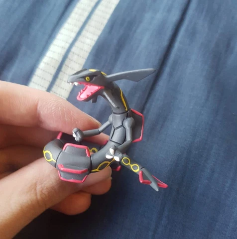 U8 sp  Tomy Pokemon Figure 3rd Gen  Shiny Rayquaza (Excellent Condition) Cover