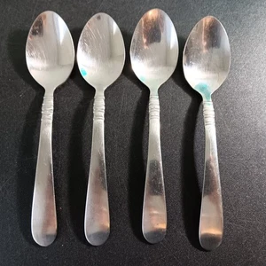 Set Of 4 Cuisinart China 18/10 Stainless Steel Soup Spoons - Picture 1 of 8