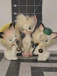Commodore Japan Cat Kitten With Hats Salt & Pepper Shakers Furry flocked Set - Picture 1 of 13