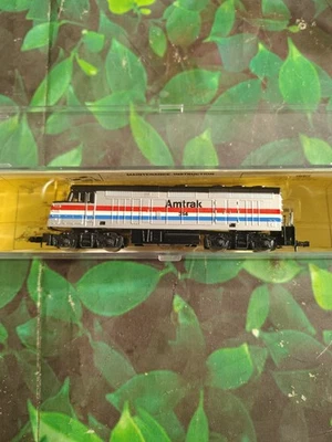 N Scale Model Power Amtrak F40PH Diesel Locomotive C50834 With Case - Image 1 of 4