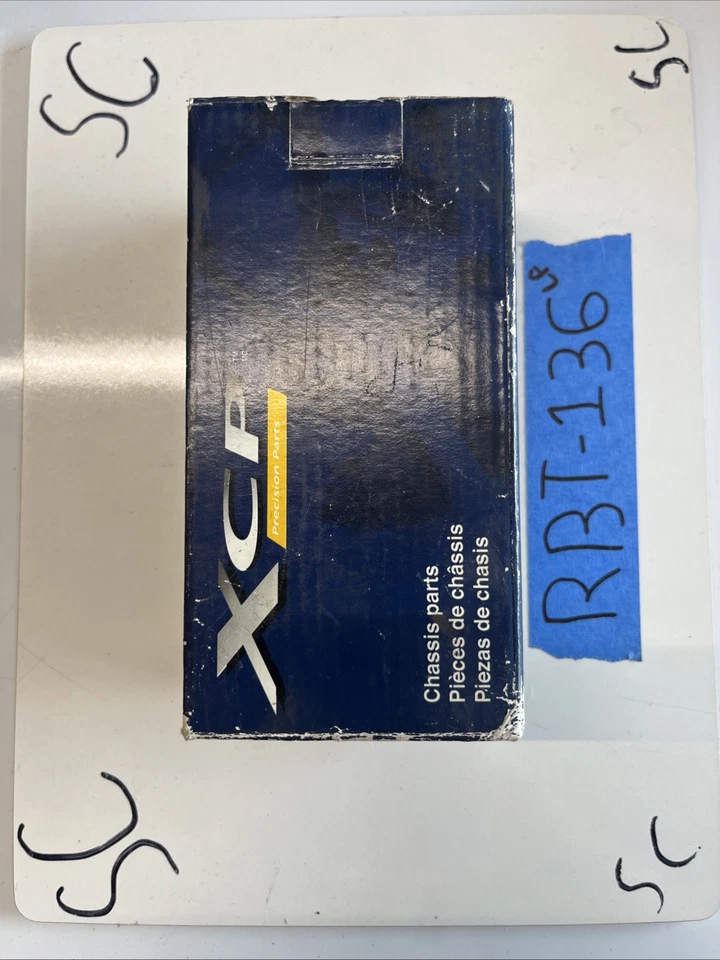 Kit de buje de brazo de control superior XCP BB3184 para camioneta Chevy GMC SUV 2x2 tracción trasera Foto 1 de 4