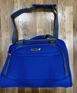Delsey Carry-On Blue Weekender Travel Overnight Bag Shoulder Strap - Picture 1 of 4