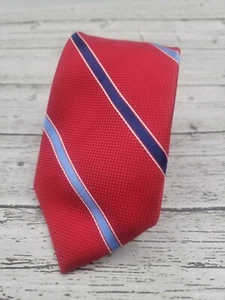 Corbata de poliéster Nautica roja con patrón de rayas azul blanco y azul marino tejida | O210 - Imagen 1 de 6