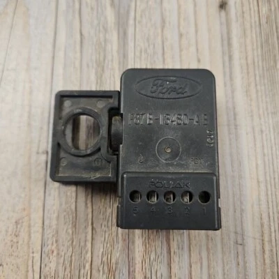 Interruptor de luz de freno para Ford Ranger 99-2008 F150 F87B-13480-AB OEM Foto 1 de 3