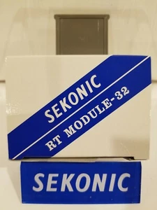 SEKONIC RT-32 TRANSMITTER MODULE - Picture 1 of 1