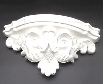 Decorative White W/Silver Trim Shelf Wall Hanging Resin Display Foto 1 de 4