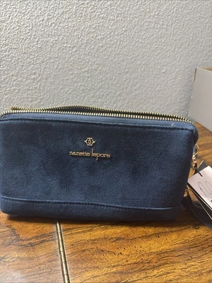 CROSSBODY NANETTE LEPORE azul gamuza cuero detalles estructura compacta elegante Foto 1 de 4