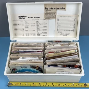 Erstaunliche volle Vintage amerikanische Home Menü Maschine Kunststoff Rezept Box geladen mit Rezepten! - Bild 1 von 16