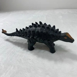 TM - 7" Plastic Euoplocephalus Dinosaur Figure - 1072-P9 - 2000 Collectible Toy - Picture 1 of 6