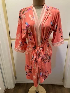 Joyspun Robe coral floral Size 12-14 soft - Picture 1 of 12