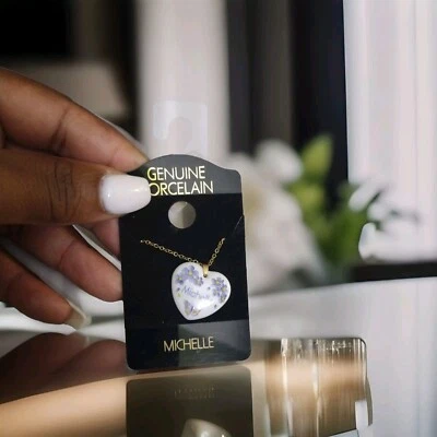 Collar de porcelana genuino nombre colgante (Michelle) Foto 1 de 3