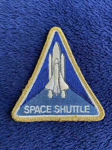Space Shuttle Patch - Picture 1 of 2