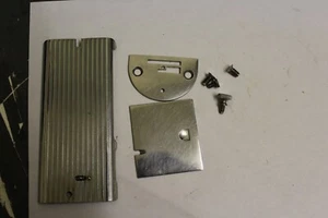 99k SINGER SEWING Machine Bobbin Plates from m/c EJ937072 - Picture 1 of 6