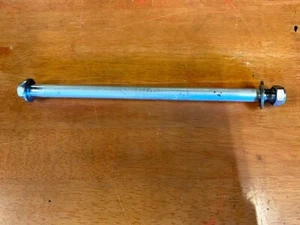 Swing Arm Bolt Suzuki Across GSX 250F 1995 - Picture 1 of 1