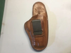 Bianchi m100 size 10 holster for Colt Officers 3.5 inch Or similar used IWB - Picture 1 of 9