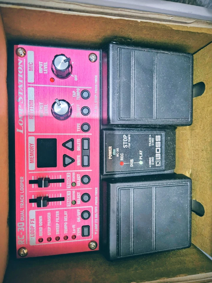 Boss RC-30 Loop Station (sans alimentation) - Photo 1/4