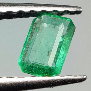 0.25 CT - Natural Zambian Emerald Octagon Shape unique Luster - 9369 - Picture 1 of 2