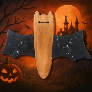 Tabla de queso gótica de mármol murciélago de Halloween 14 x 10 pulgadas acacia... - Imagen 1 de 8