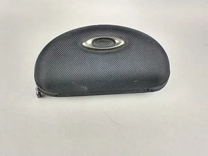 OAKLEY Vault Sunglass Case Zipper Closure Hard Shell Nylon - Picture 1 of 6