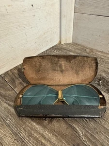 Vintage Aviator Glasses Folding Blue Lens Gold Frame Metal Clamshell Case - Picture 1 of 10