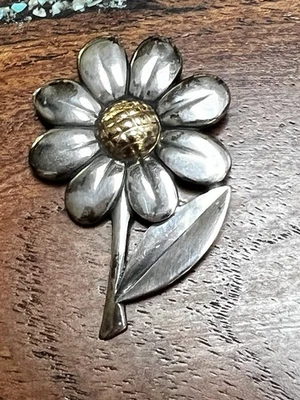 Precioso broche prendedor flor margarita oro 14K plata esterlina retirado James Avery Foto 1 de 4