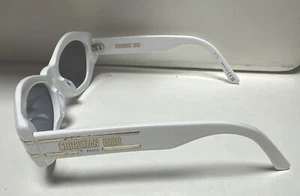 Lunettes soleil Christian Dior Signature B1U 5080 55-30-135 prix 420 euros - Imagen 1 de 8