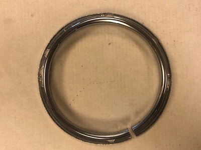 ARMSTRONG SIDDELEY SAPPHIRE — FOG LAMP RETAINING RIM LUCAS FFT462 — HALTERING - Bild 1 von 4
