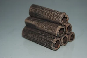 Tubos criadores de cerámica marrones detallados para acuario 8 x 6 x 5 cms peces camarón arañas - Imagen 1 de 6