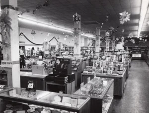 Texas Randolph AFB Military Department Store Shop Interior old Photo 1950's - Bild 1 von 4