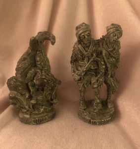 Pirates of the Caribbean Dead Man's Chest Chess Pieces Queen Kraken Knight Green - Picture 1 of 3