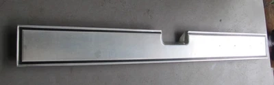 NICE DRIVER 1987-91 CHEVROLET TAILGATE TRIM PANEL CHEVY C10 K10 K20 C20 C30 K30 - Изображение 1 из 4