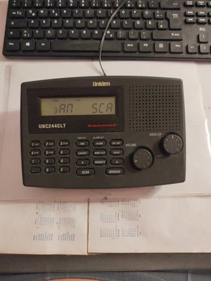 Uniden Bearcat UBC 244 CLT Scanner inkl. orig. Netzteil , Antenne teleskop - Bild 1 von 3