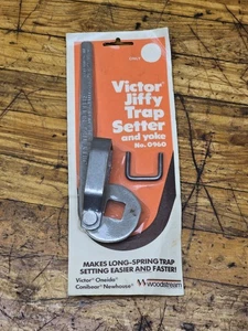 Vintage NOS Victor Jiffy Trap Setter And Yoke No 0960 Onieda Conibear Newhouse - Picture 1 of 6