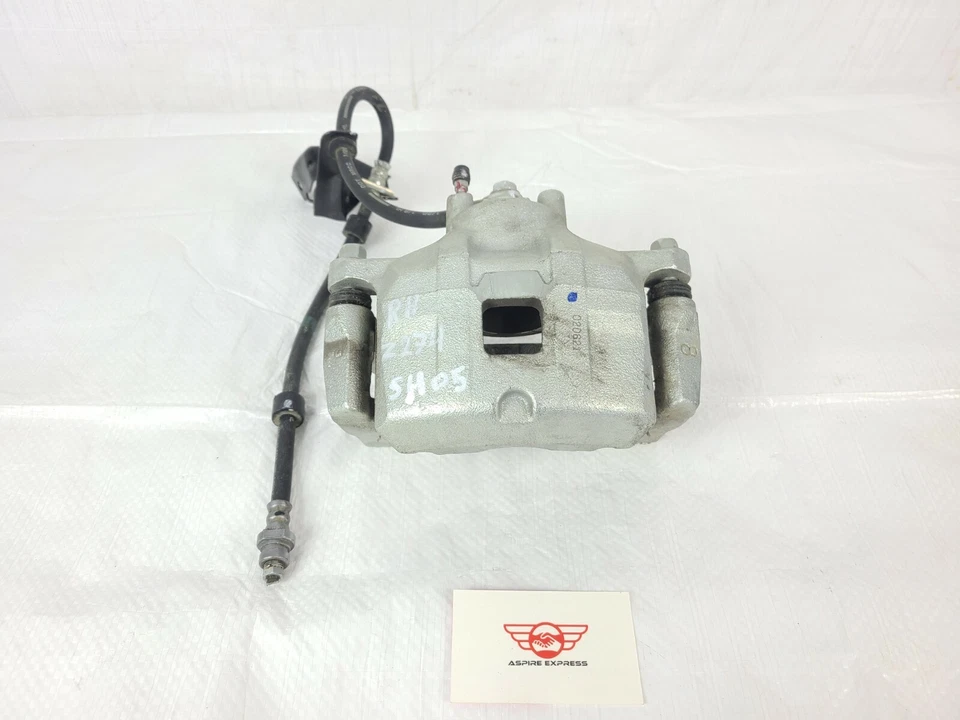 2020 Mitsubishi RVR Front Right Brake Caliper OEM RH - Image 1 of 4