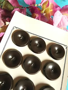 061CBIS Superb Plate of 12 Antique Buttons "Paris Elegant" Brown Ep. Art Deco - Picture 1 of 5