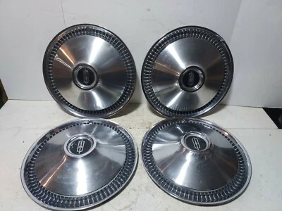 Oldsmobile Custom Cruiser 88 98 Jetstar Starfire 1966 tapacubos de 14" cubiertas de rueda Foto 1 de 4