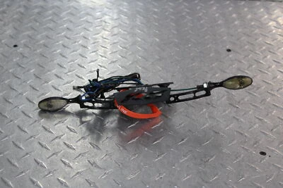 Yamaha YZF R6 2004 eliminador de guardabarros soporte de matrícula intermitentes traseros Foto 1 de 4