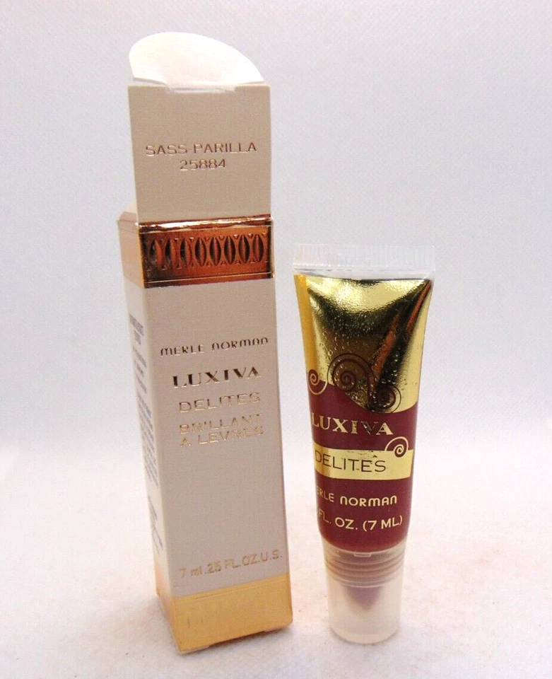 Блеск для губ MERLE NORMAN LUXIVA Sass-Parilla 0,25 унции/7 мл новый в коробке - Изображение 1 из 1