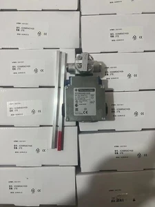 1PC NEW For XCKMR54D1H29 limit switch By Fedex or DHL - Picture 1 of 4