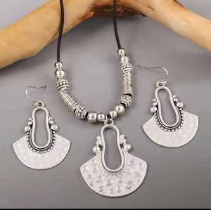 Silver Jewelry Set Black Leather Rope Cord Earrings Necklace Women NEW 20% OFF - Picture 1 of 6