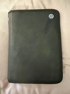 Б/у 2000 Volkswagen Golf владельцев руководство с чехлом и ручкой OEM Бесплатная доставка - Изображение 1 из 4