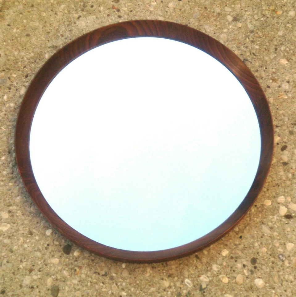 ECCEZIONALE SPECCHIO ROTONDO ANNI 60 CON CORNICE IN TEAK - DESIGN SCANDINAVO - Immagine 1 di 1