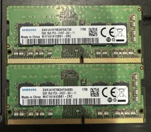 Samsung 16GB (2x8GB) 1Rx8 DDR4 PC4-2400T PC4-19200 Laptop RAM (M471A1K43BB1-CRC) - Picture 1 of 2