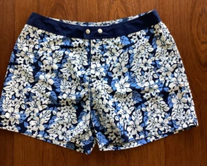 LASC Men’s Tropical Blue and White Floral Shorts Sz.36, Sexy 4” Inseam Unlined - Picture 1 of 10